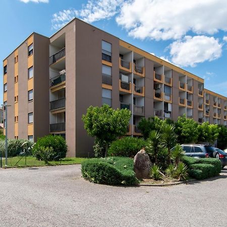 Les Flamants Roses - Studio Avec Balcon Apartman Nîmes Kültér fotó